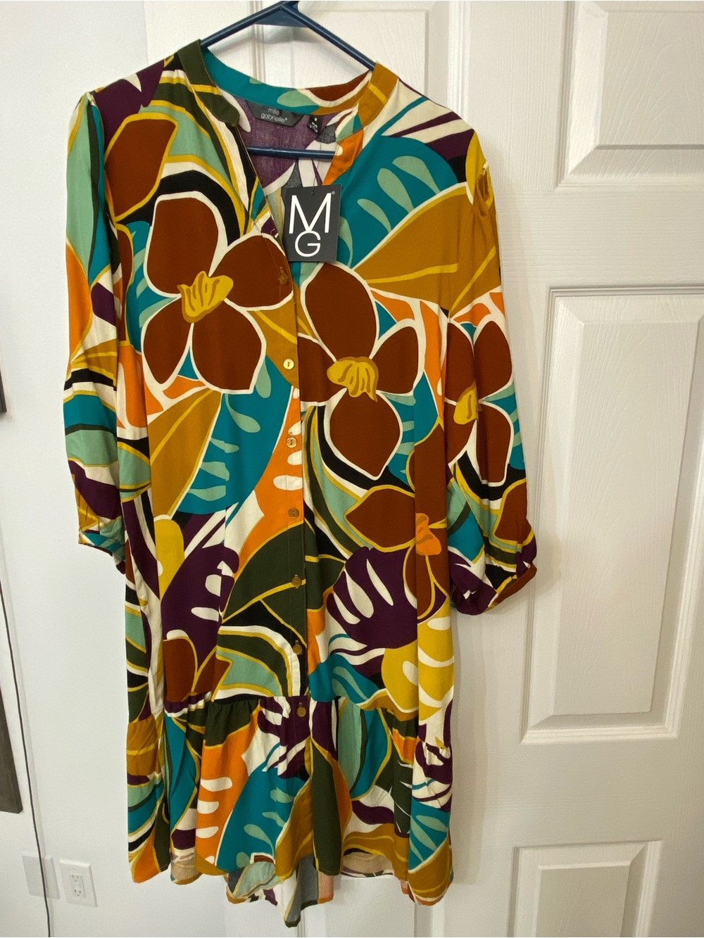 Mlle Gabrielle Bold Floral Button-Front Tunic Dress in Teal, Mustard & Brown